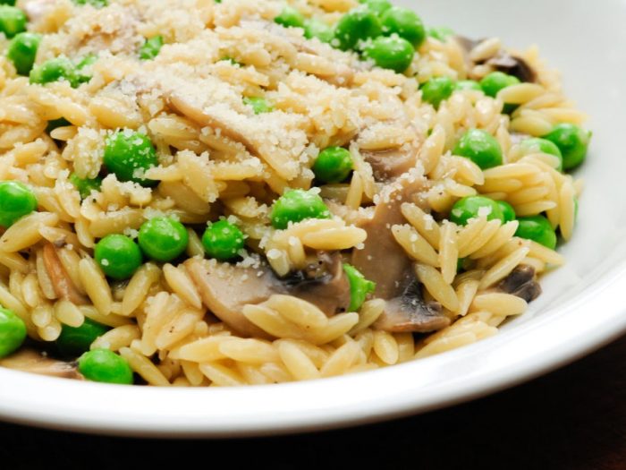 Orzo with Peas