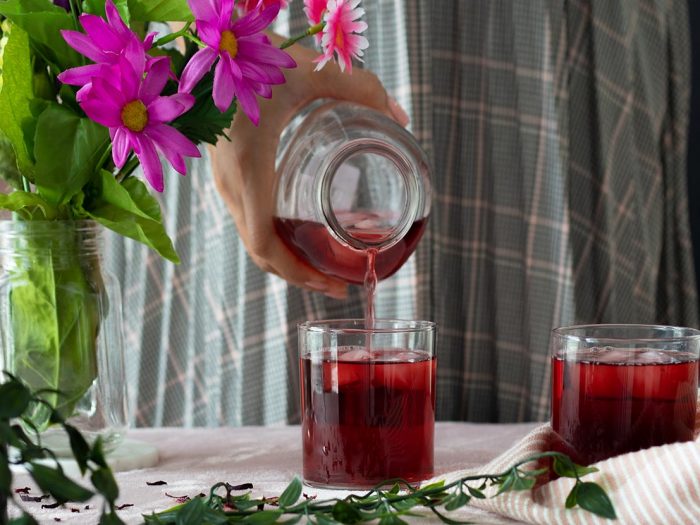 Elderberry-Hibiscus-Iced-Tea-w