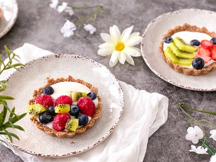 Love-Crunch-Granola-Fruit-Tart-W