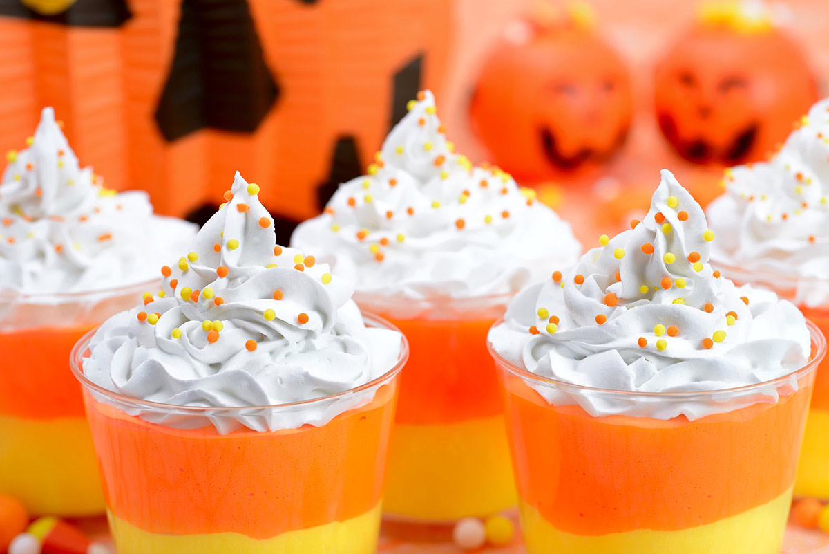 20-blog-Halloween-candy-corn-parfait-wb