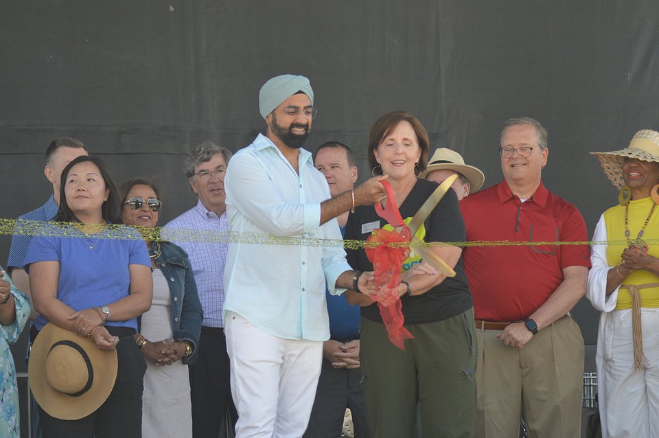 VeggieFest 2024 - Grand Opening - Ribbon Cutting