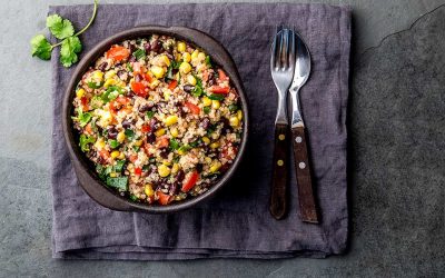 Quinoa-Salad-with-Black-Beans-and-Veggies